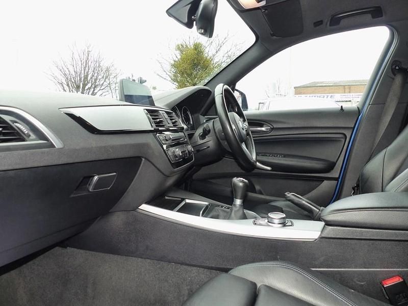 Used BMW 116 M Sport 114 HP (83 kW) 2019 Estoril blue Hatchback