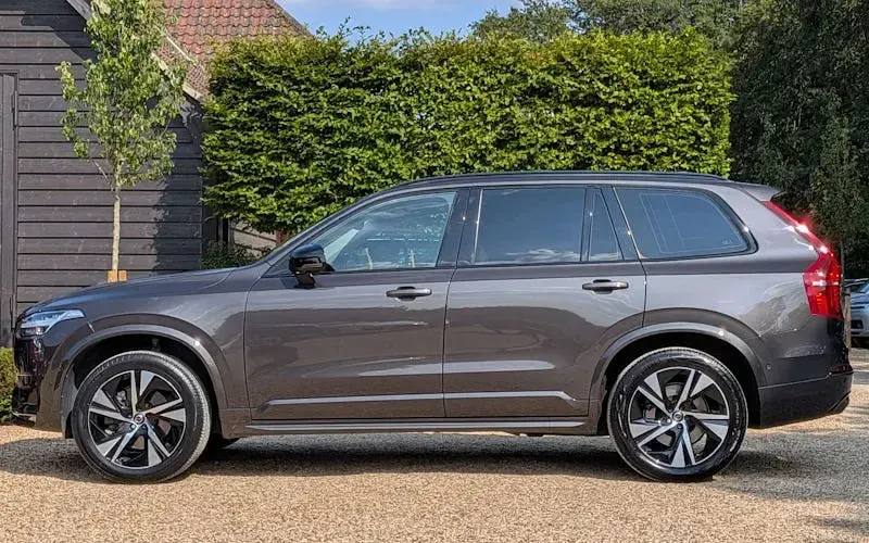 Used Volvo XC90 Plus 250 HP (183 kW) 2022 Grey SUV