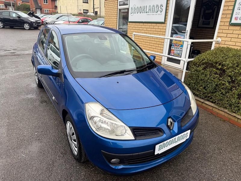 Blue Used 2008 Renault Clio II Expression Hatchback | £3,495 (A bit pricey) - Image 1/4