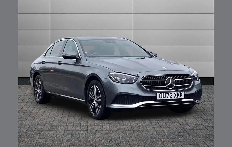 Used Mercedes E200 194 HP (142 kW) 2022 Grey Sedan