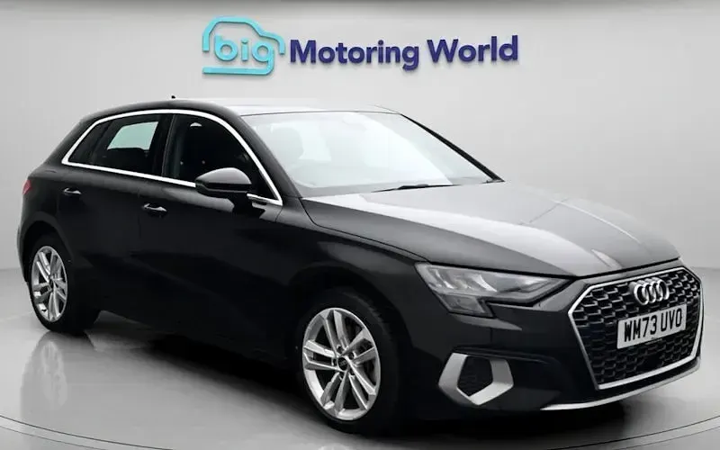 Used Audi A3 Sportback e-tron Sport 204 HP (150 kW) 2024 Hatchback