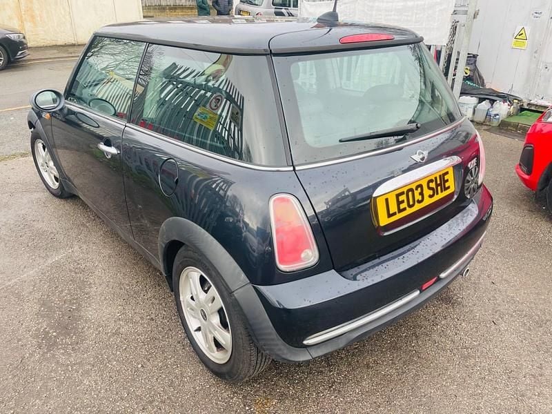 Used Mini ONE Hatch 2005 Black Hatchback