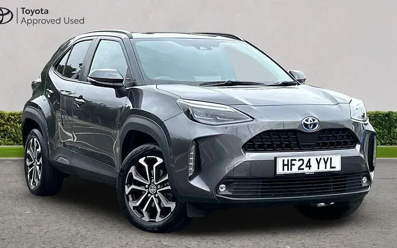 Used Toyota Yaris Cross Design 116 HP (85 kW) 2024 SUV