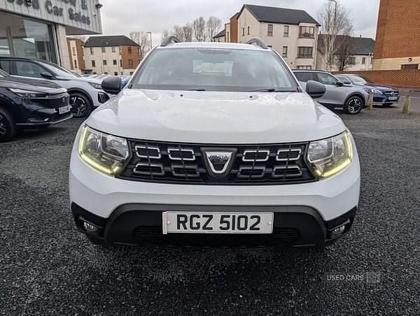 Used Dacia Duster Essentiel 100 HP (73 kW) 2020 White Hatchback