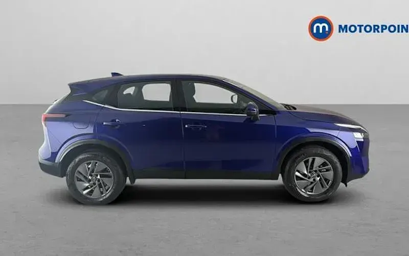 Used Nissan Qashqai Acenta Premium 158 HP (116 kW) 2023 Blue SUV