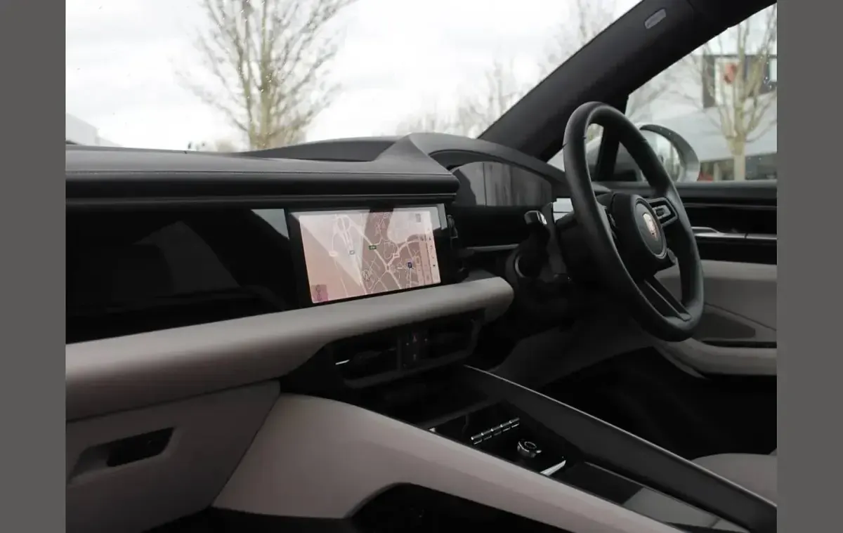 Used Porsche Macan 380 kW (517 HP) 2026 Grey SUV