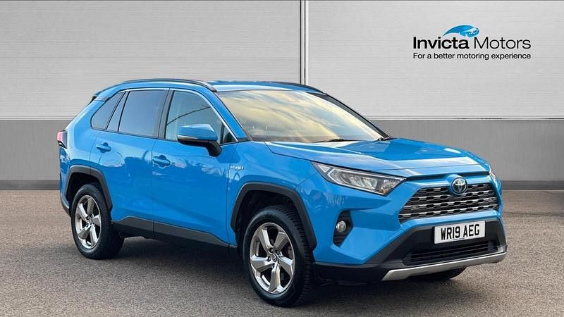 Blue Used 2019 Toyota RAV4 Design Estate | £20,000 (Fair price) - Image 1/4