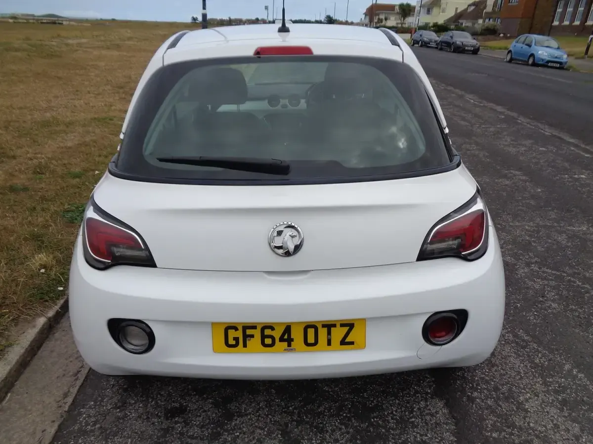Used Vauxhall Adam Jam 87 HP (63 kW) 2014 White Hatchback