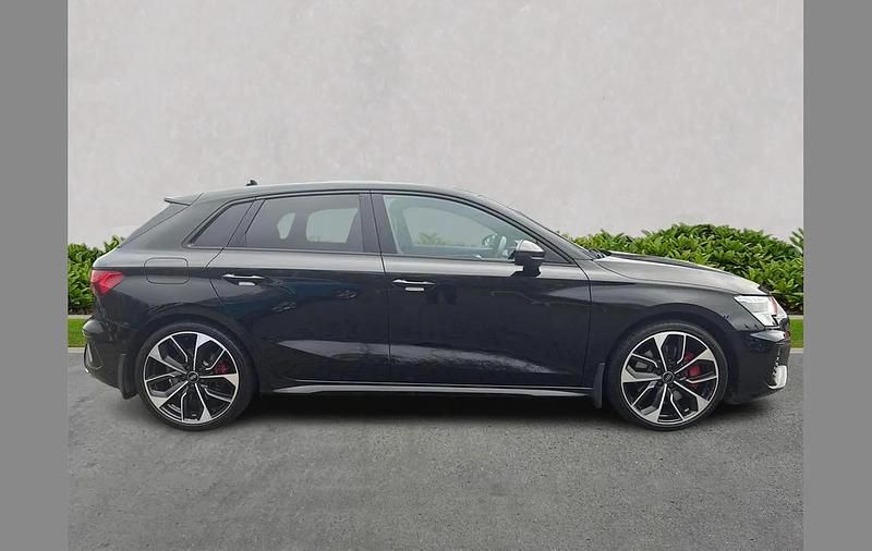 Used Audi S3 Sportback Comfort 306 HP (225 kW) 2024 Black Hatchback