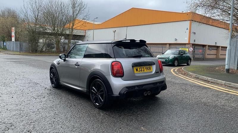 Used Mini Cooper S Hatch 176 HP (129 kW) 2023 Silver Hatchback