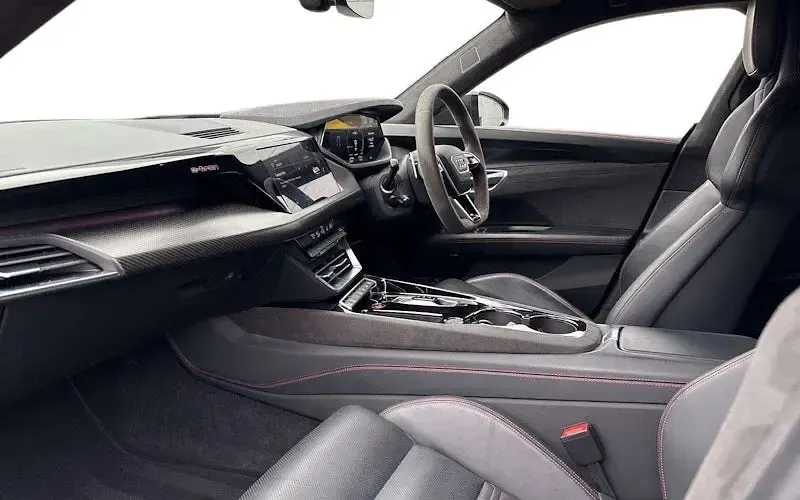 Used Audi RS e-tron GT Design 475 kW (646 HP) 2024 Sedan