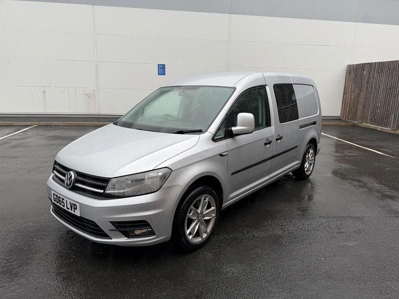 Used VW Caddy Maxi 102 HP (75 kW) 2015 Silver MPV