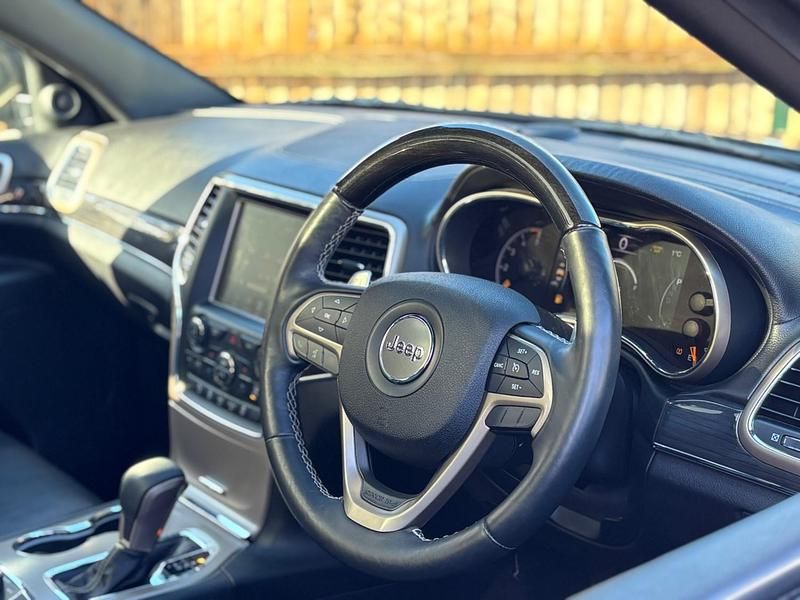 Used Jeep Grand Cherokee Overland 2017 Black SUV
