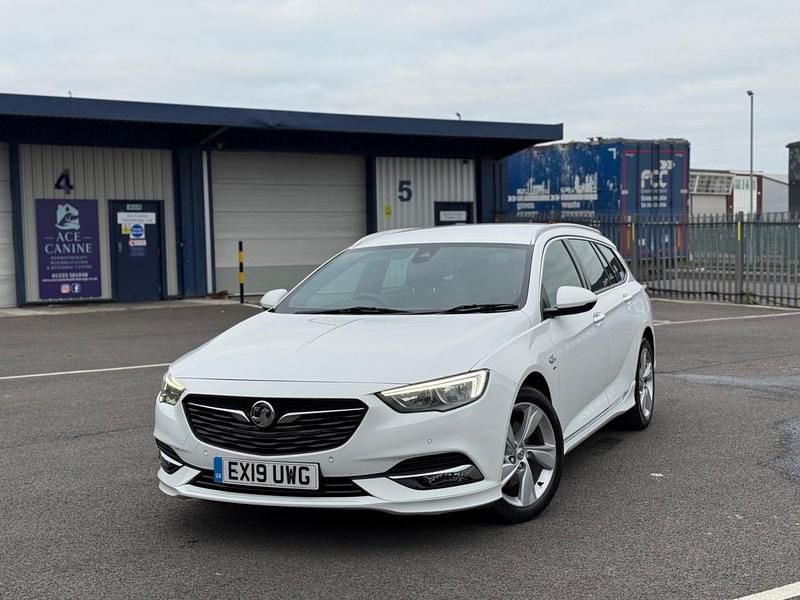 White Used 2019 Vauxhall Insignia SRi Estate | £7,995 (Fair price) - Image 1/4