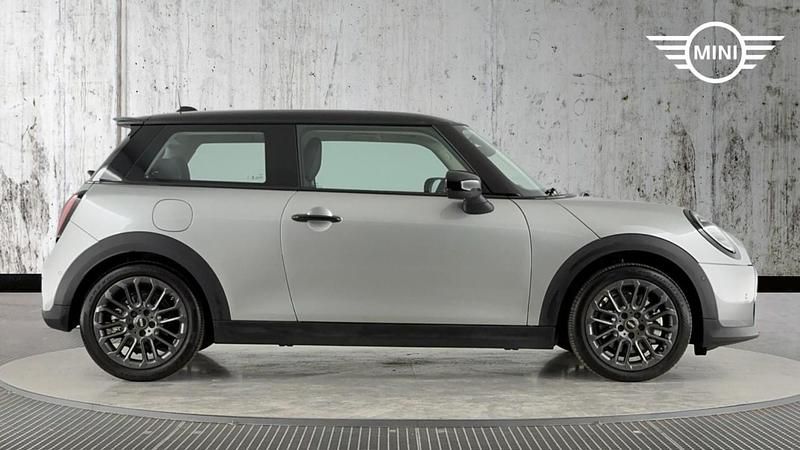 New Mini Cooper S Hatch 201 HP (147 kW) 2025 Silver Hatchback