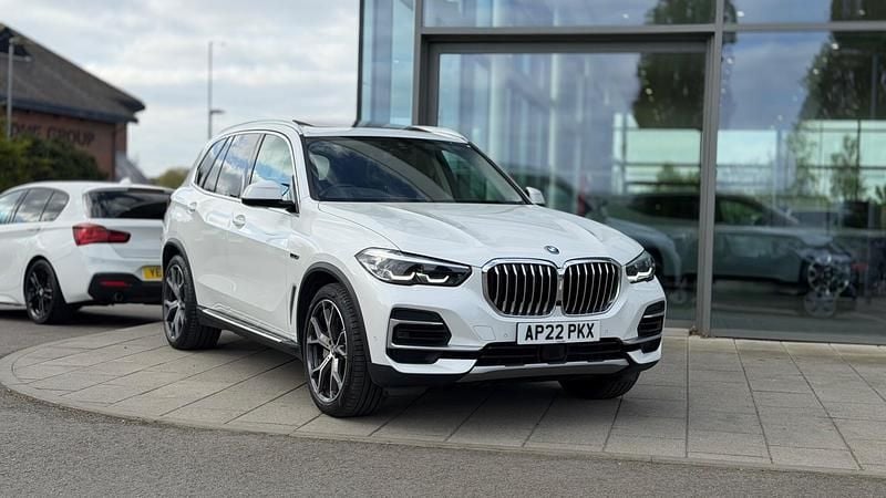 Used BMW X5 xLine 389 HP (286 kW) 2022 White SUV