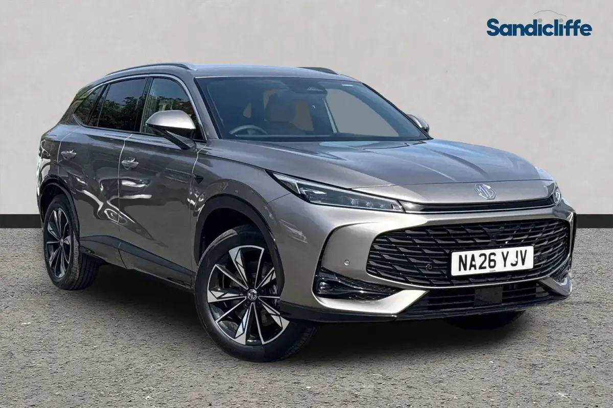 Used MG HS Trophy 224 HP (164 kW) 2025 SUV