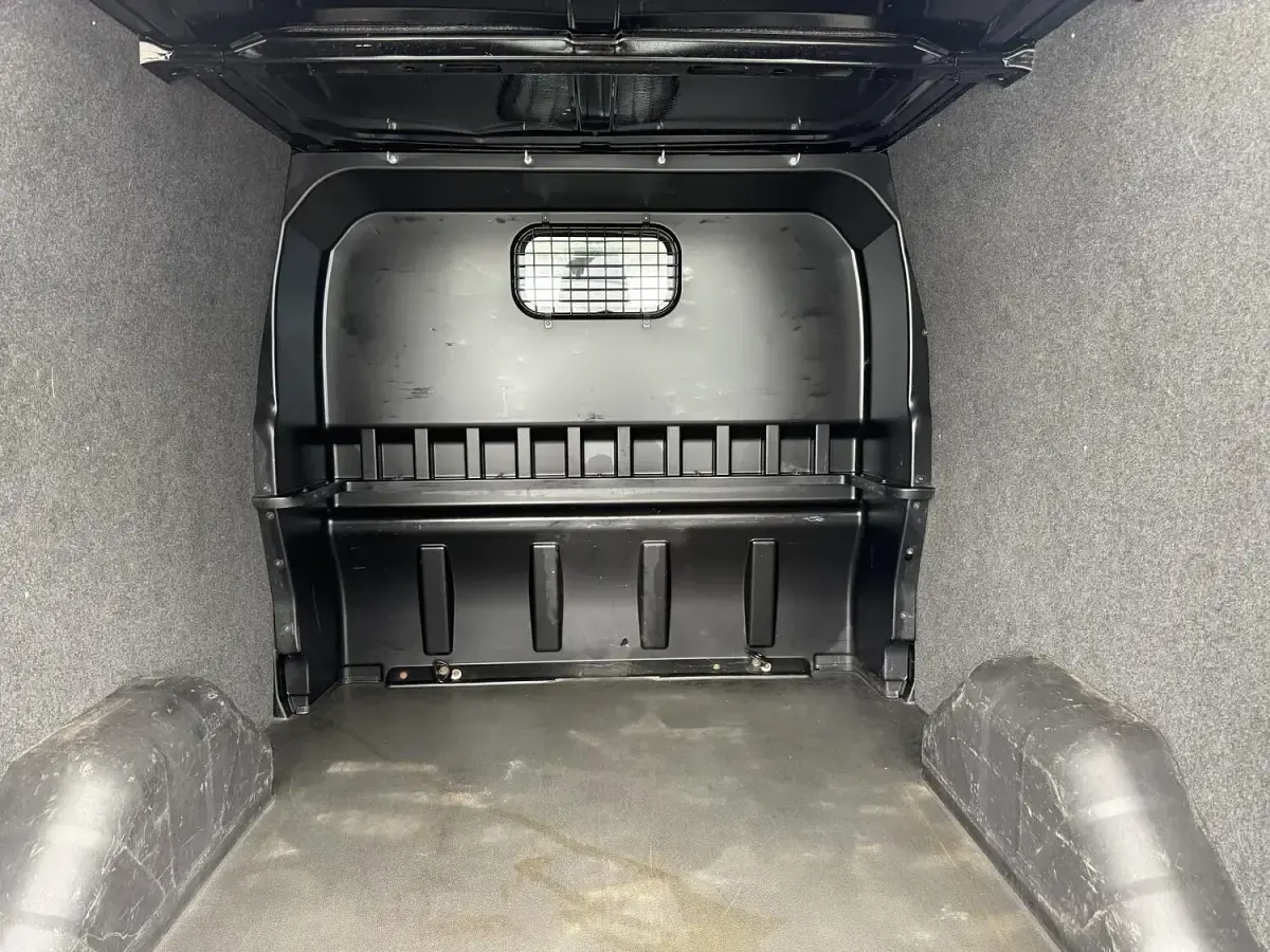 Used Ford Transit Custom Limited 170 HP (125 kW) 2017 Black Van