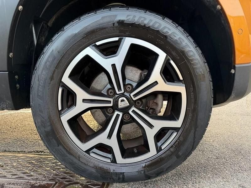 Used Dacia Duster Prestige 115 HP (84 kW) 2018 Orange SUV