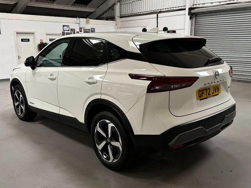 Used Nissan Qashqai N-Connecta 190 HP (139 kW) 2023 White SUV