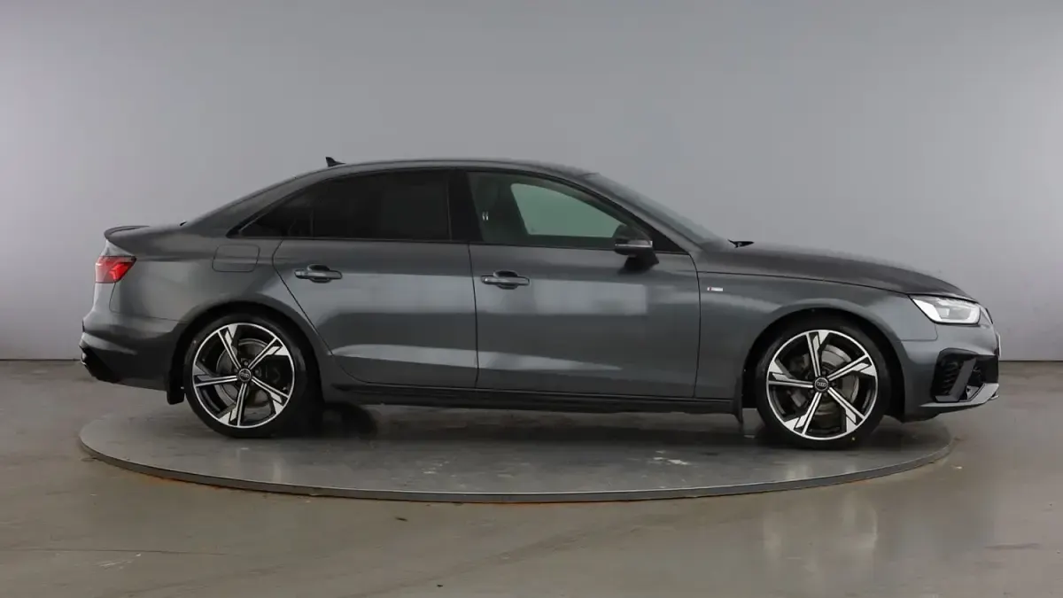 Used Audi A4 Black Edition 150 HP (110 kW) 2023 Grey Sedan