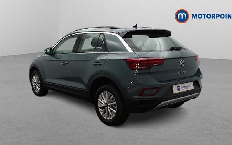 Used VW T-Roc Life 150 HP (110 kW) 2025 SUV