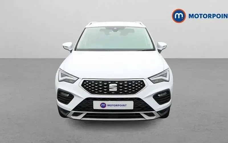 Käytetty Seat Ateca Xperience 150 HP (110 kW) 2025 Katumaasturi