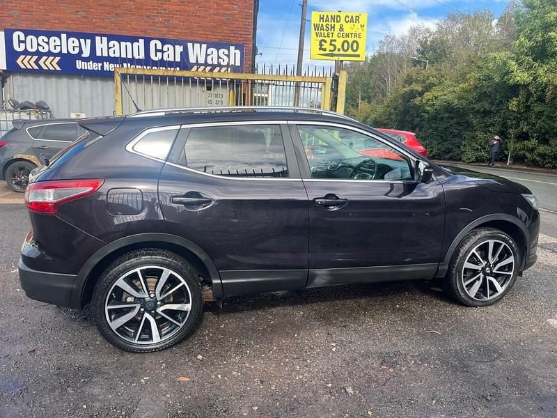 Used Nissan Qashqai Tekna 130 HP (95 kW) 2017 Black SUV