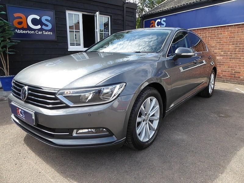 Grey Used 2015 VW Passat Business Sedan | £10,495 (Good price) - Image 1/3