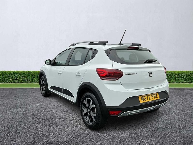 Used Dacia Sandero Prestige 2023 White Hatchback