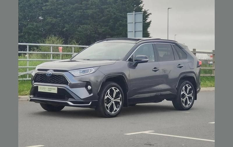 Used Toyota RAV4 Hybrid 301 HP (221 kW) 2021 Other SUV
