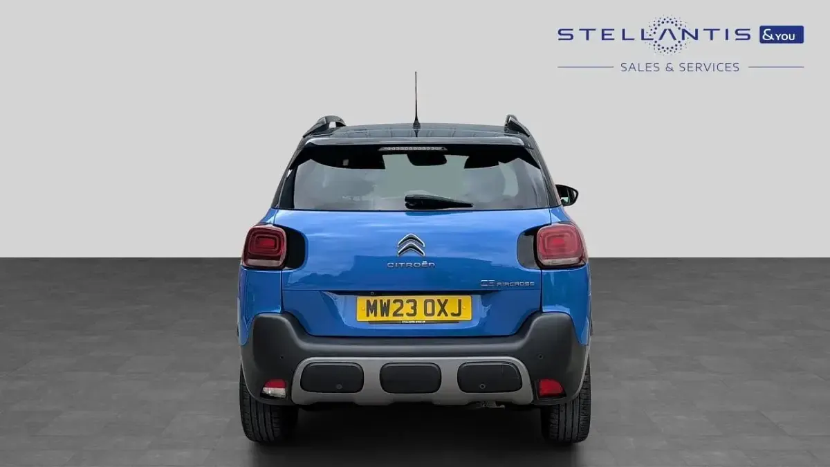 Used Citroën C3 Aircross PureTech 108 HP (79 kW) 2023 Blue SUV