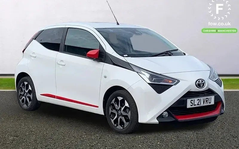 Usado Toyota Aygo Trend 72 HP (52 kW) 2021 Citadino