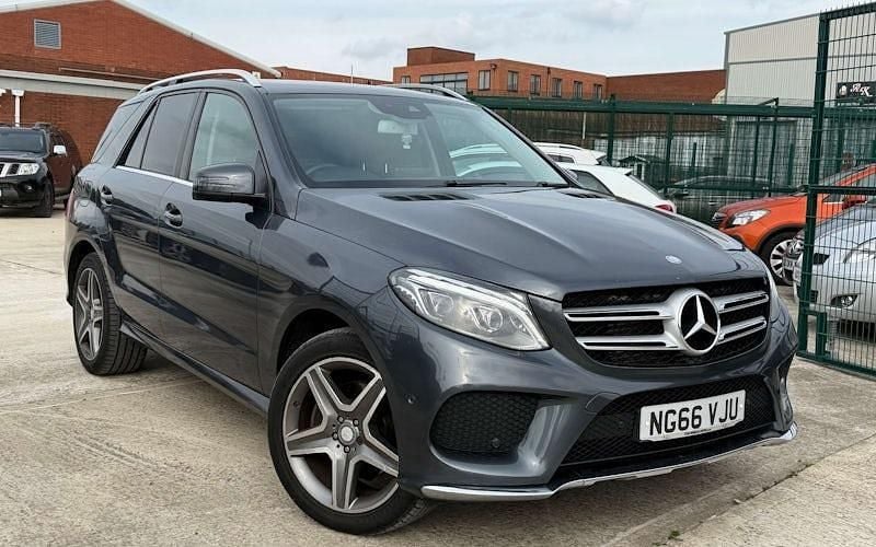 Used 2017 Mercedes GLE350 AMG line Estate | £10,995 (Fair price) - Image 1/4