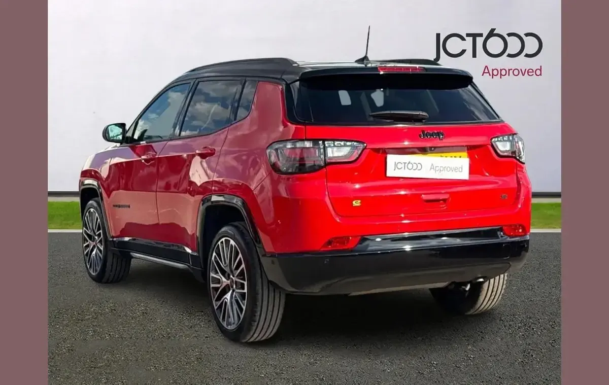 Used Jeep Compass Altitude 128 HP (94 kW) 2025 Other SUV