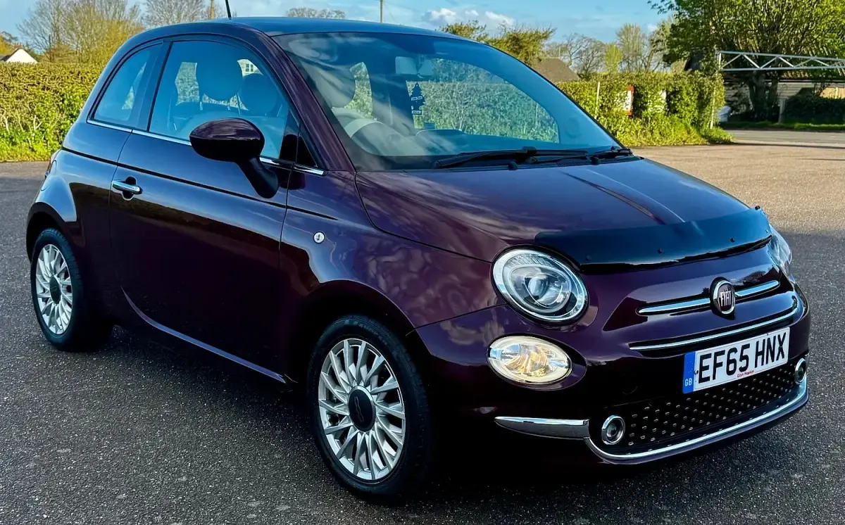 Used Fiat 500 Lounge 69 HP (50 kW) 2015 Red Hatchback
