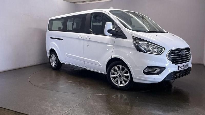 White Used 2022 Ford Tourneo Custom Titanium MPV | £28,999 (Expensive) - Image 1/4