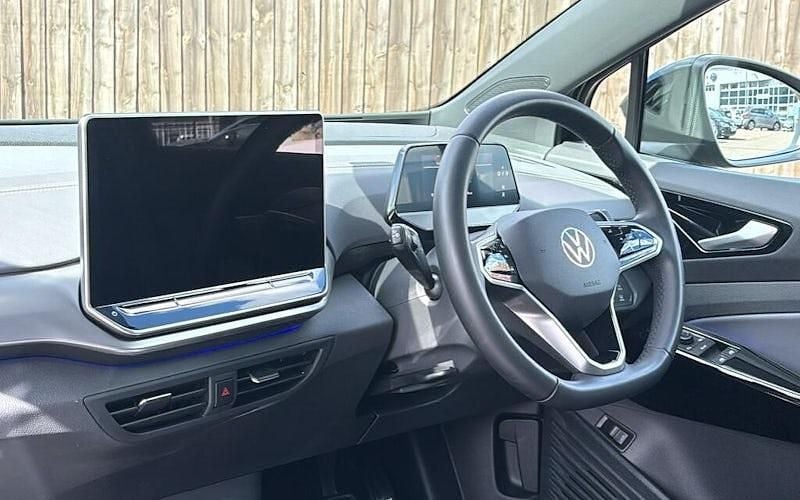 Used 2026 VW ID.5 Pro SUV | £27,299 (Fair price) - Image 1/4