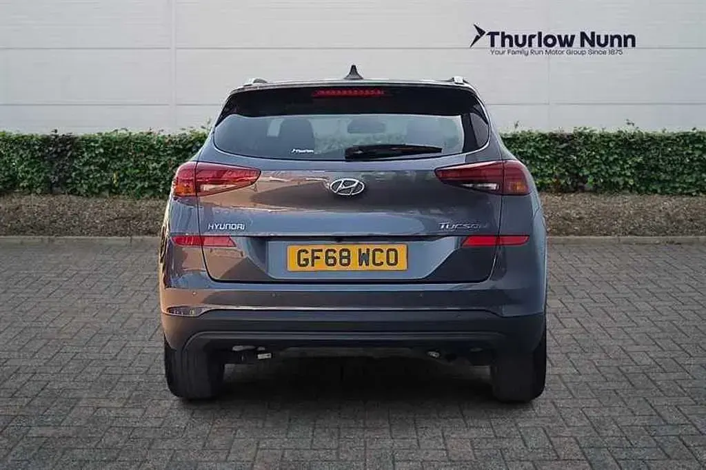 Used Hyundai Tucson SE 132 HP (97 kW) 2018 Grey SUV