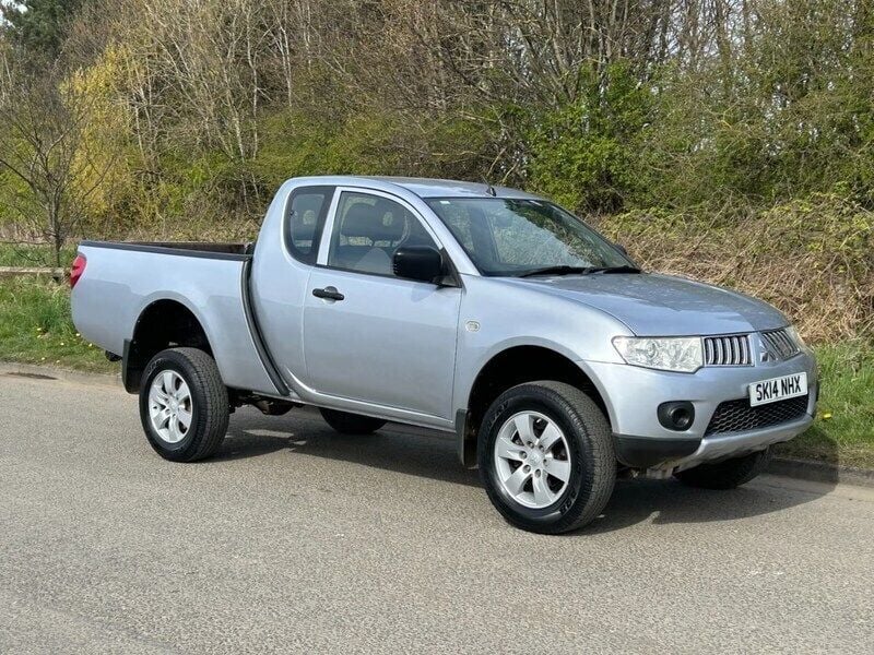 Silver Used 2014 Mitsubishi L200 Pickup | £5,995 (Super price) - Image 1/4