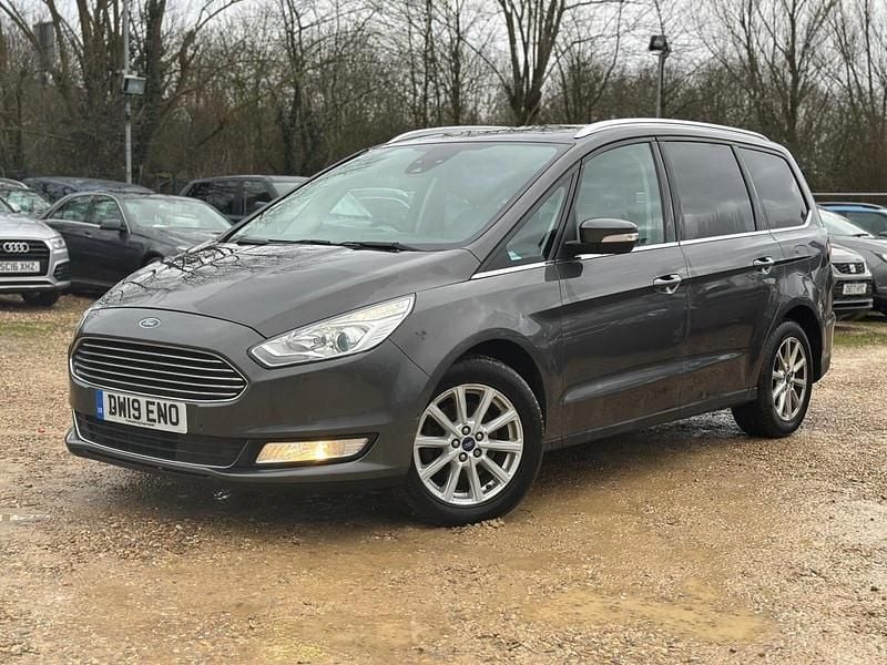 Usado Ford Galaxy Titanium X 150 HP (110 kW) 2019 Cinzento Monovolume