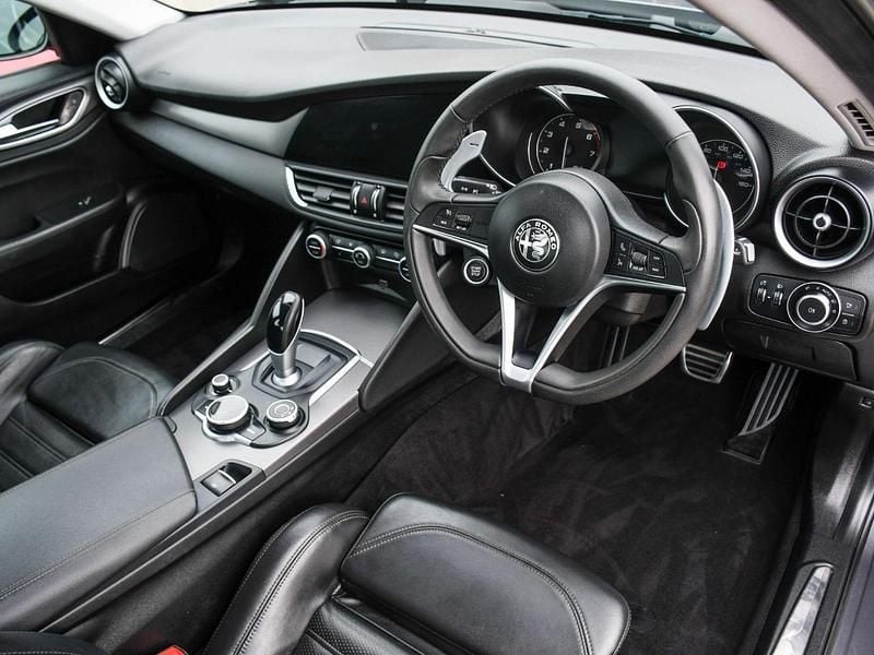 Used Alfa Romeo Giulia Veloce 276 HP (202 kW) 2019 Grey Sedan