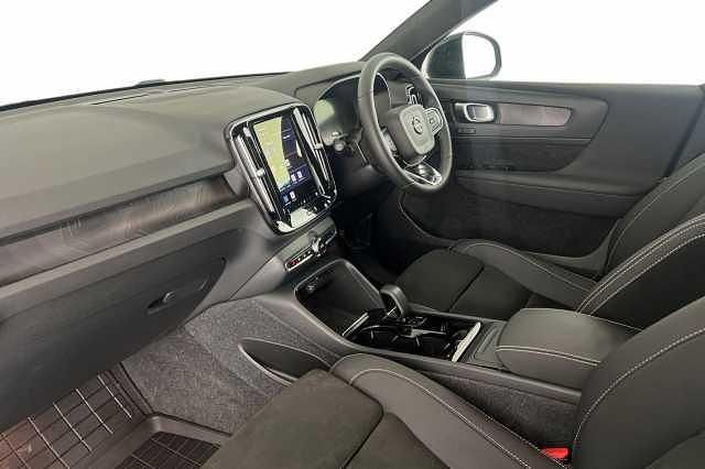 Used Volvo XC40 Ultimate 167 kW (228 HP) 2022 Green SUV