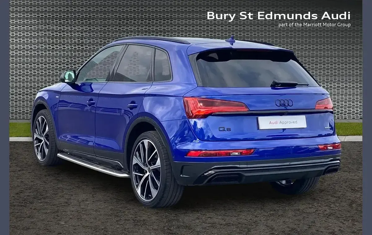 Used Audi Q5 Advanced 200 HP (147 kW) 2023 Blue SUV