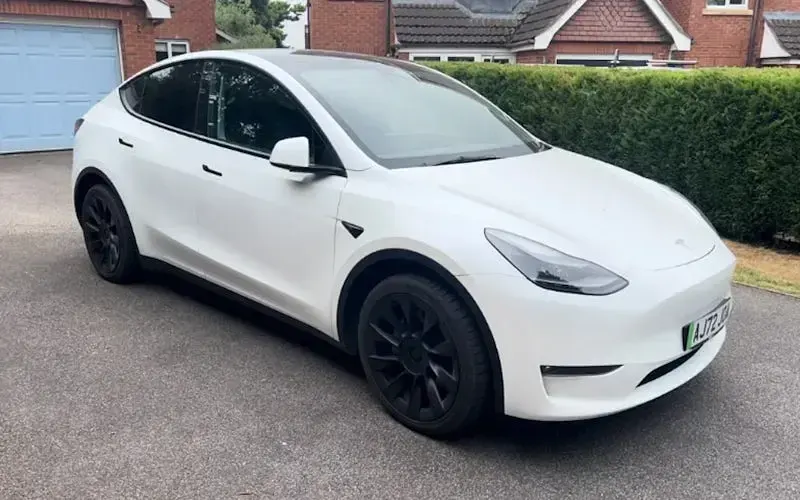 Used Tesla Model Y Long Range AWD 286 kW (389 HP) 2025 SUV