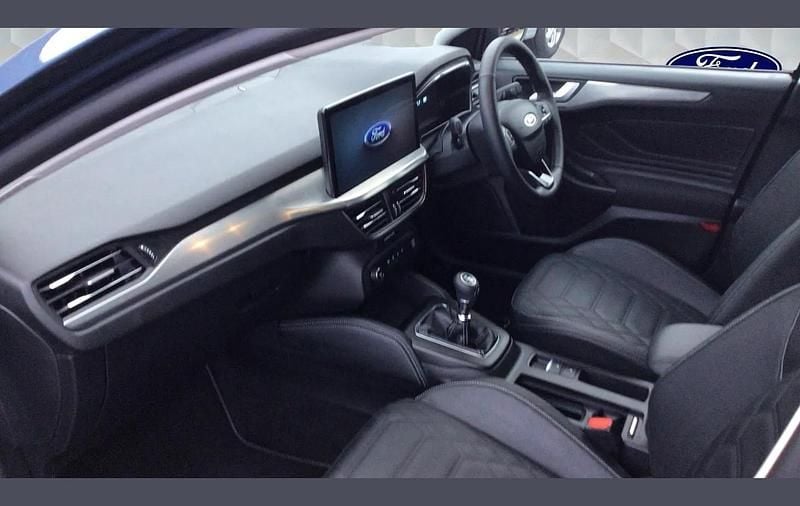 Used Ford Focus Titanium X 123 HP (90 kW) 2025 Blue Hatchback