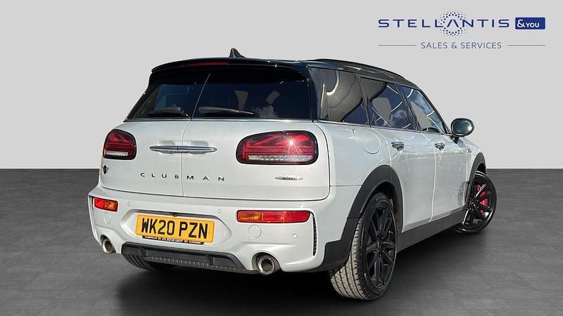 Usado Mini John Cooper Works Clubman 302 CV (222 kW) 2020 Gris Familiar
