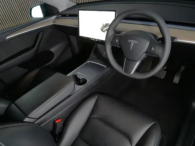 Used Tesla Model Y Long Range AWD 378 kW (514 HP) 2022 Grey SUV