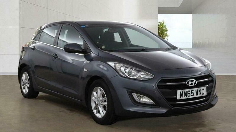 Used Hyundai i30 SE 110 HP (80 kW) 2015 Grey Hatchback