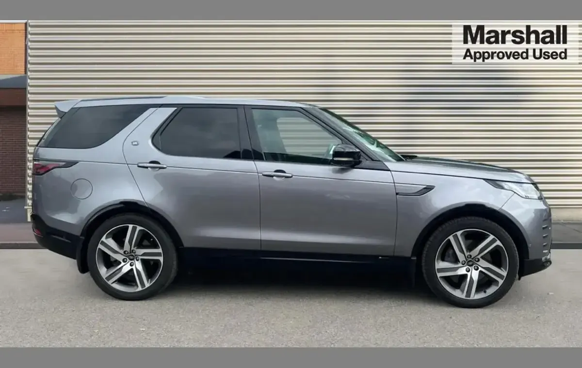 Used Land Rover Discovery HSE Dynamic 360 HP (264 kW) 2021 Eiger grey metallic SUV